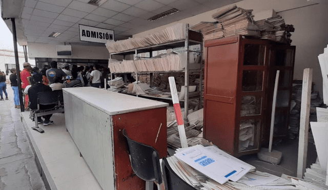 Historias clínicas de pacientes de Las Mercedes corren el peligro de perderse. Foto: Carlos Vásquez