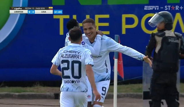 Paolo Guerrero es titular en LDU de Quito desde su llegada. Foto: captura de Star Plus.