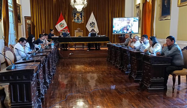 Se denegó la vacancia de César Fernández por 10 votos a favor y cinco en contra. Foto: Yolanda Goicochea / La República