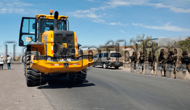 Conductor fue trasladado a la comisaría de Ciudad Municipal en Cerro Colorado. Foto: Leonela Aquino/ LR