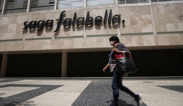 Open Plaza cambia de dueño. Falabella se mantiene por estos días con un indicador de deuda financiera neta sobre Ebitda de un 8,2x. Foto: La República