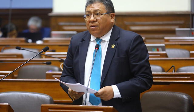 Parlamentario puneño está implicado en actos de corrupción. Foto: LR
