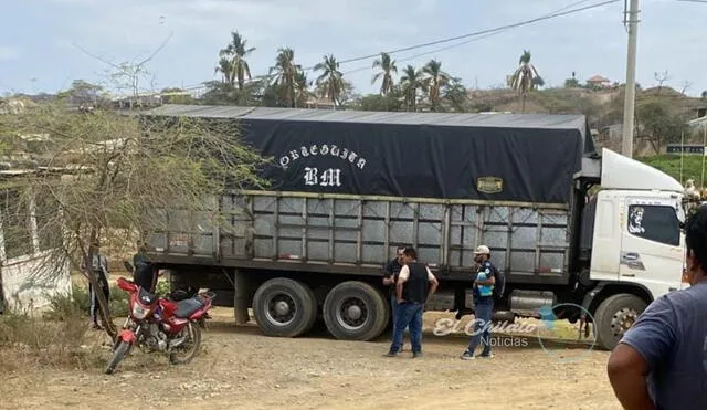 La mercadería incautada fue rescatada por contrabandistas. Foto: El Chilalo Noticias