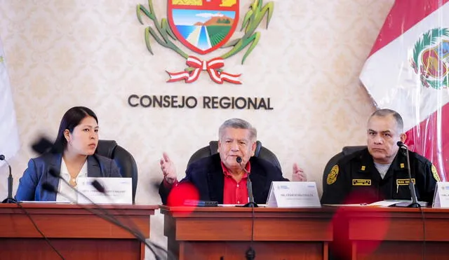 César Acuña dio a conocer acuerdos del Coresec. Foto: Sergio Verde/URPI- LR