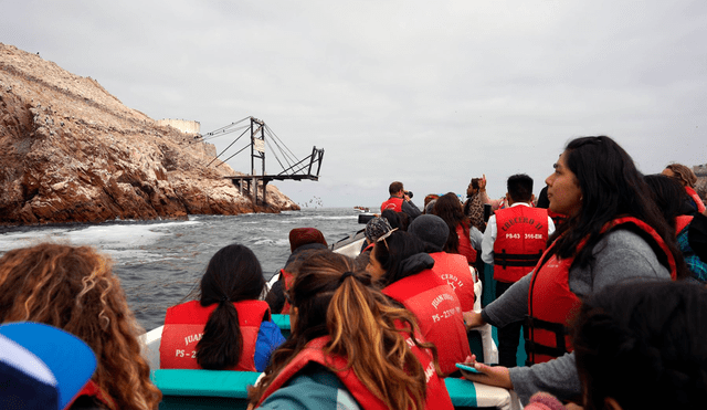 En los feriados, los trabajadores pueden aprovechar en tomar pequeños viajes en las afueras de la ciudad. Foto: Andina