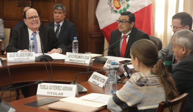 El presidente del BCR participó en la octava sesión de la Comisión de Economía del Congreso. Foto: Congreso