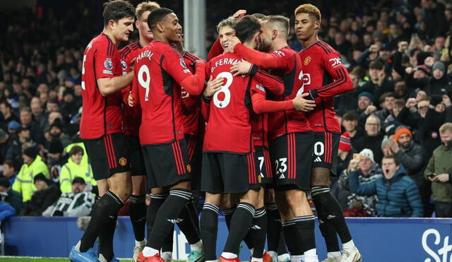Manchester United sumó 24 puntos tras su victoria ante Everton. Foto: EFE
