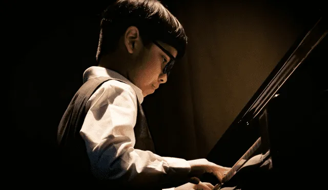 El menor de edad ha sido apoyado por sus padres para perfilarse como un compositor a sus 10 años. Foto: cortesía