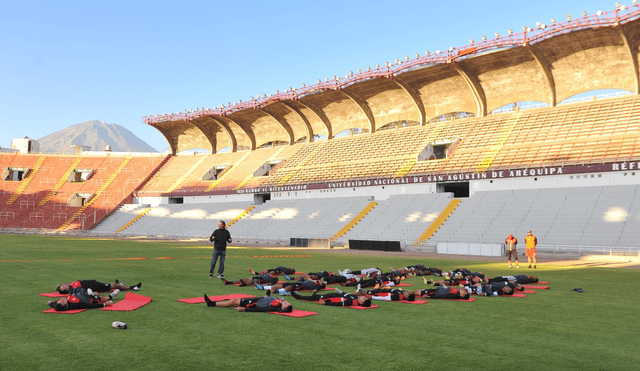 Casa. Hace años el FBC Melgar utiliza las instalaciones del estadio Monumental Arequipa para jugar torneos de fútbol. Foto: FBC Mlegar