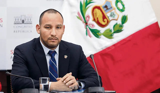 Alejandro Muñante, congresista de Renovación Popular, uno de los promotores de la moción