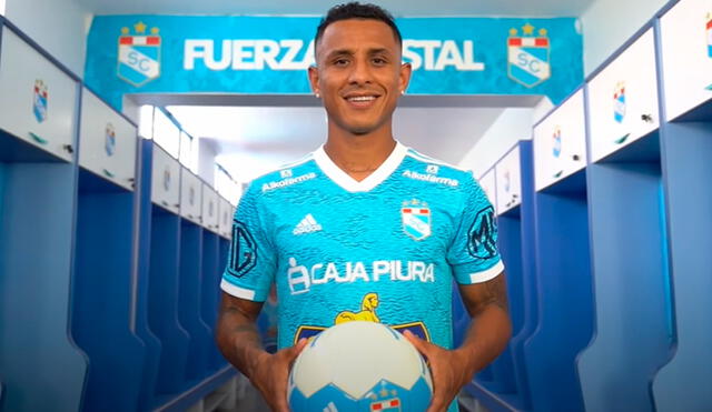 Yoshimar Yotún llegó a Sporting Cristal proveniente de Cruz Azul. Foto: captura de YouTube / @CristalTV