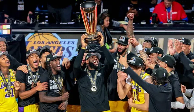 Los Angeles Lakers se coronaron campeones con un invicto de siete triunfos consecutivos. Foto: EFE