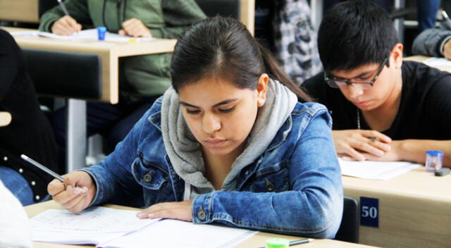 La carrera de Medicina es la mejor remunerada en Perú. Foto: Pronabec