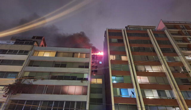 Trabajadores del municipio miraflorino auxiliaron a un adulto mayor. Foto: difusión