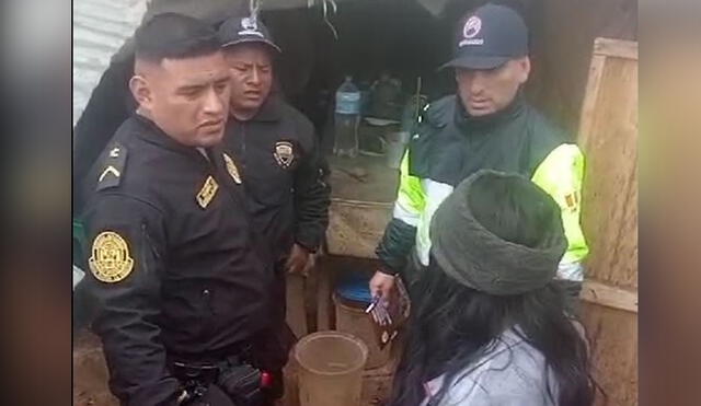 La Libertad. Tía de las niñas fue intervenida por la Policía luego de que se propaló video donde se ve la agresión. Foto: LR