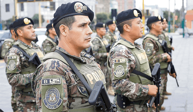 Antecedente. Se recuerda que en los años en que la Policía tuvo a su cargo las investigaciones penales se dieron los mayores casos de corrupción. Foto: Marco Cotrina/La República