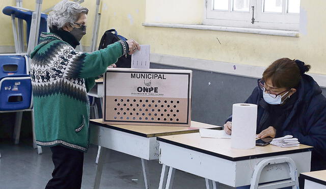 Propuesta del Parlamento pretende eliminar las elecciones primarias. Foto: ONPE