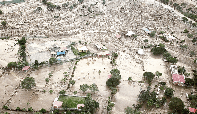 Zona arrasada. El desborde del río Chillón por las lluvias y el colapso de una laguna en las alturas de Canta provocaron un alud que arrasó cultivos en 2023. Foto: Gerardo Marín/La República