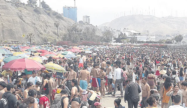 Playa. Ola de calor seguirá hasta la quincena en Lima y otras regiones costeras. Se debe tener cuidado con la alta radiación. Foto: difusión