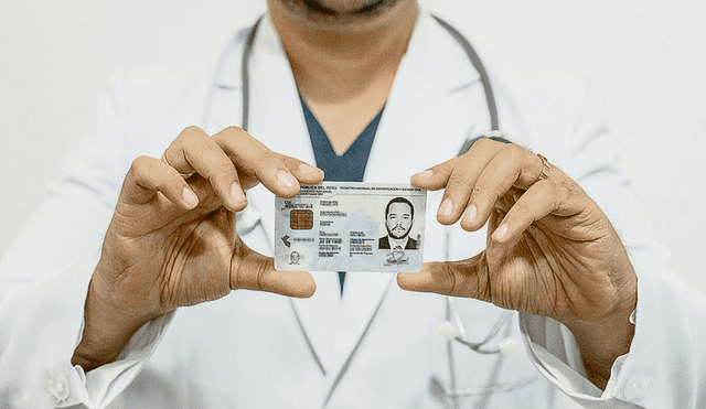 Moderno. Médicos deben tener DNI electrónico y registro biométrico para emitir defunciones. Foto: difusión