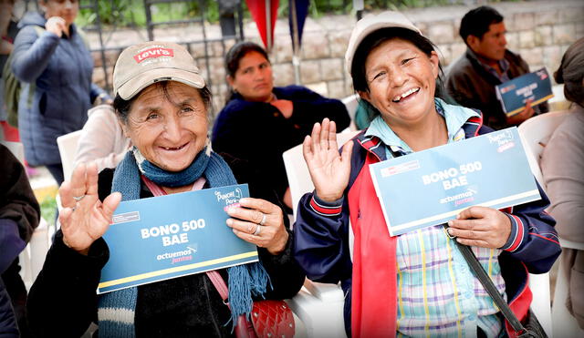 Piura es una de las regiones con la mayor cantidad de beneficiados en 2023, un total de 4.623 familias reciben este bono de S/500. Foto: MVCS