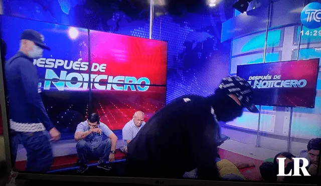Delincuentes toman en vivo las instalaciones de TC Televisión, canal de Ecuador. Foto: captura