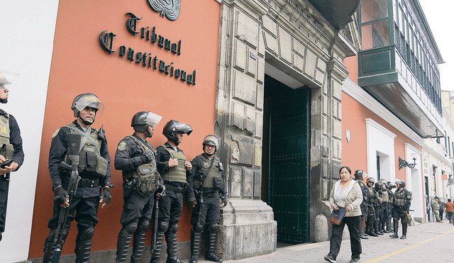 El dato. El TC, máximo intérprete de la Constitución, se renovó con magistrados elegidos por el actual Congreso. Desde su conformación genera alertas y recientes actos las acrecientan. Foto: John Reyes/La República