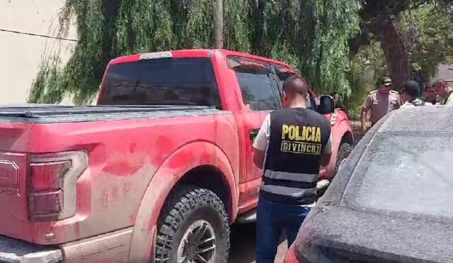 Policía encuentra camioneta de empresario minero con restos de sangre. Foto: Sergio Verde/LR