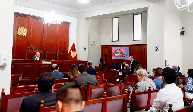 A la espera. Las partes expusieron sus argumentos frente al Tribunal Constitucional. Aún se desconoce la fecha de sentencia. Foto: Félix Contreras