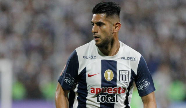 Carlos Zambrano debutó por primera vez en el fútbol peruano con Alianza Lima. Foto: La República   