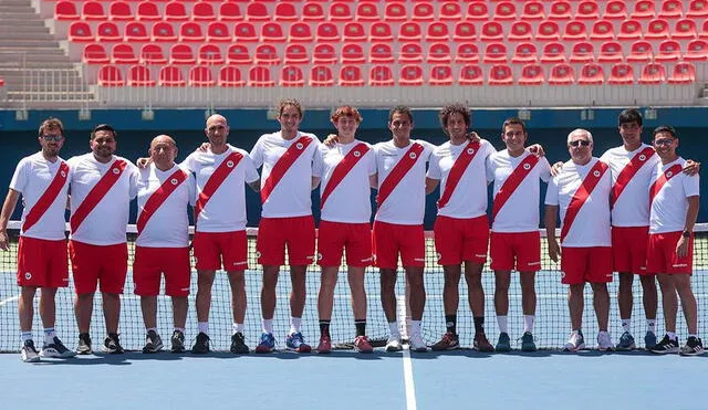 El equipo peruano de tenis jugará la Copa Davis con una camiseta similar a la de la selección de fútbol. Foto: Federación Peruana de Tenis
