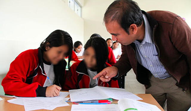 Emisión de resoluciones están a cargo de las UGEL y DRE. Foto: Gobierno del Perú