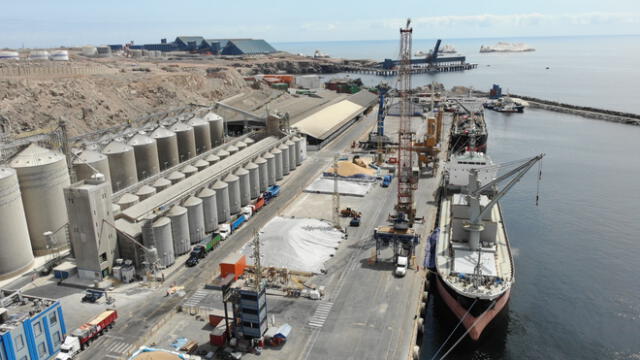 Puerto de Matarani. Las ventas al exterior de productos tradicionales alcanzaron un total de US$48.600 millones en 2023, lo que implicó un crecimiento de 1,8% con respecto a 2002. Foto: Tisur