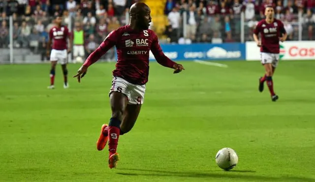 Saprissa vs Alajuelense jugaron en el Estadio Ricardo Saprissa Aymá. Foto: composición LR