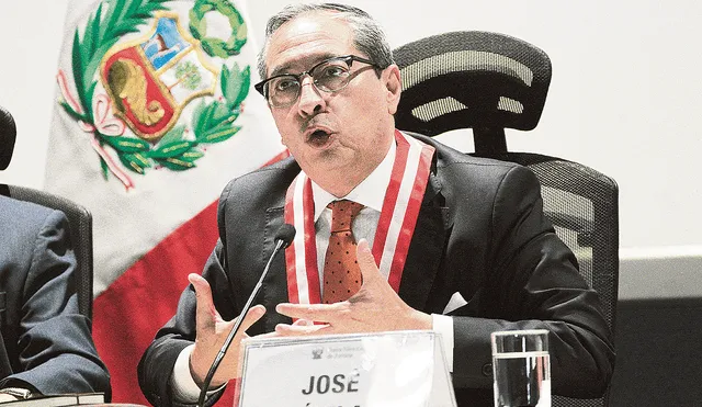 Minería ilegal. Siendo presidente de la Junta Nacional de Justicia, Henry Ávila abogó por empresa minera Foto: difusión