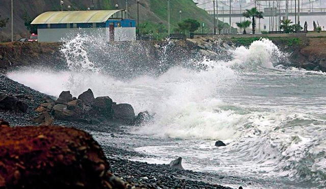 Un total de 26 puertos del norte, centro y sur del país permanecen cerrados. Foto: El Peruano