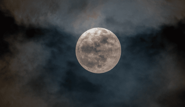 La luna llena de febrero se conoce como luna de nieve. Foto: Torok_Bea/Flickr