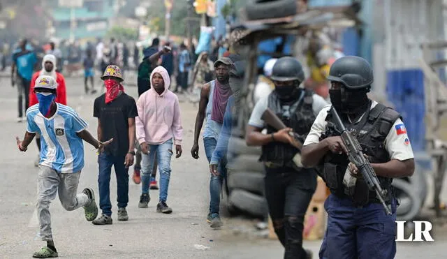 Previo a la fuga masiva de prisioneros en Haití, varios ciudadanos exigieron la salida del primer ministro Ariel Henry. Foto: composición LR/AFP - Video: RTVE/YouTube