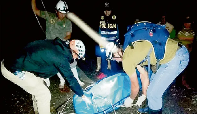 En Pasco. Desprendimiento de rocas sorprendieron a transeúnte en Huanca Pozuzo. Foto: difusión