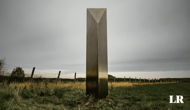 Un monolito misterioso ha sido avistado en la cima de Hay Bluff y capta la atención, además de generar intriga entre observadores y transeúntes. Foto: Voiceofeuro. Video: KameraOne Español