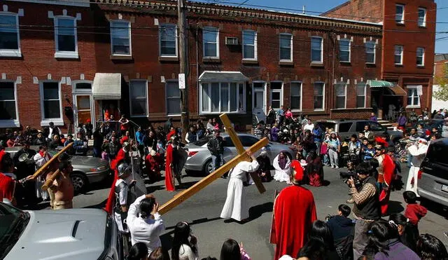 La Semana Santa en Estados Unidos no es tan celebrada como en países católicos, pero iglesias ofrecen misas y procesiones. Foto:AP