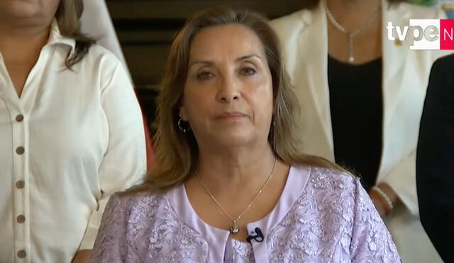 En un mensaje a la nación de casi 15 minutos, Dina Boluarte se defendió de las acusaciones en su contra. Foto: TV Perú