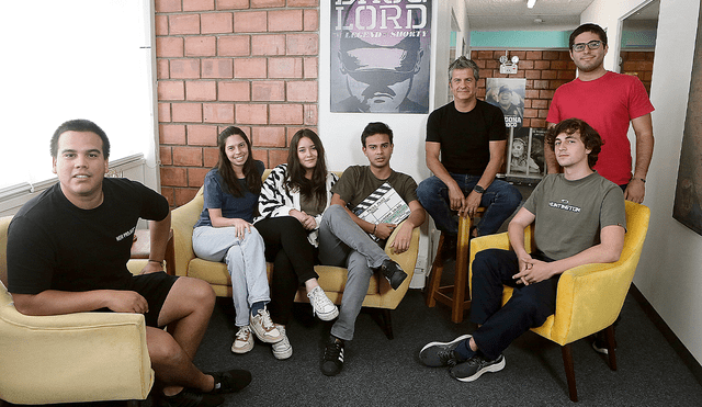 Equipo. (Izq. a derecha): Rodrigo Galdós, Fiorella Ruju, Lisa Estella, Sebastián Galdós, Guillermo Galdós, Jonas Alter y Franco Morales. Foto: Marco Cotrina