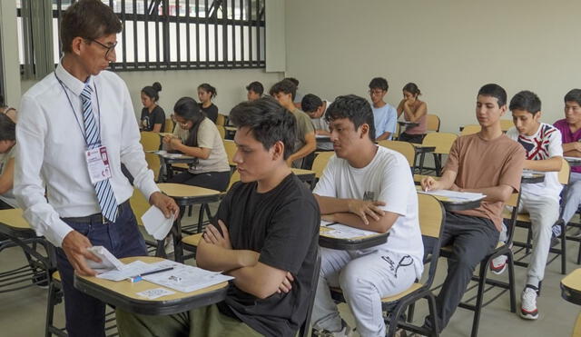 Ciudadanos deberán inscribirse al examen de admisión de la UNMSM para estudiar en dicha casa de estudios. Foto: Andina