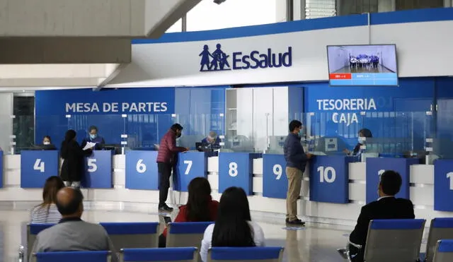 Los 4 subsidios de EsSalud son otorgados a los asegurados que cumplen ciertos requisitos. Foto: Andina