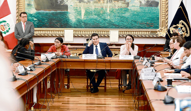 El Parlamento recibe fuertes críticas. Foto: difusión