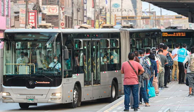 ATU anunció la implementación de nuevos buses del Metropolitano con aire acondicionado y carga USB. Foto: Andina
