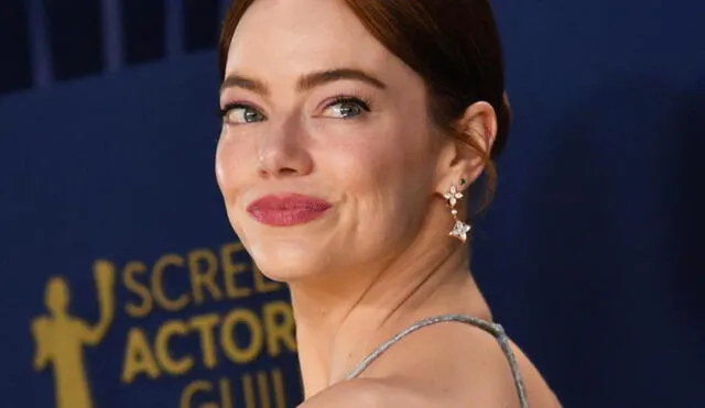 La ganadora de dos premios de los Oscar, Emma Stone, manifestó que tuvo conflictos personales debido a que no podía usar su nombre verdadero. Foto: AFP