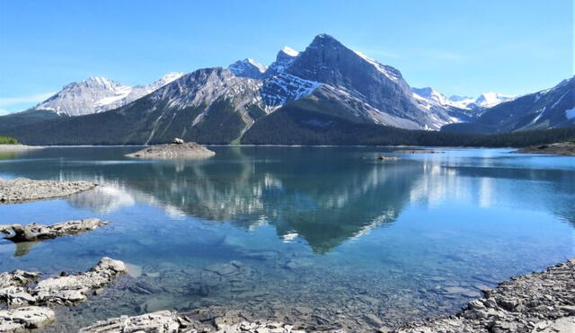 Este lago se ubica en el top 5 de los más grandes del mundo. Foto: Euston 96