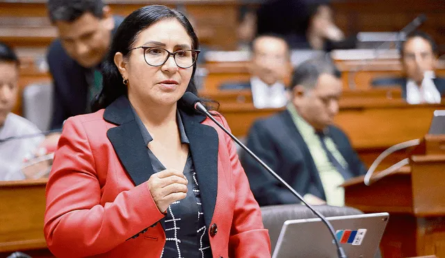 Falta ética. Decisión sobre la suspensión de Katy Ugarte se define en el Pleno. La legisladora ya es investigada en la Fiscalía por el caso ‘Mochasueldos’. Foto: difusión